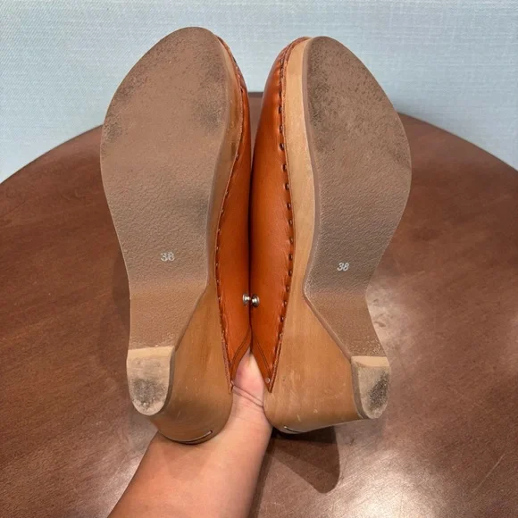 Isabel Marant Leather Clogs, Size US 7/38 - Picture 11 of 12